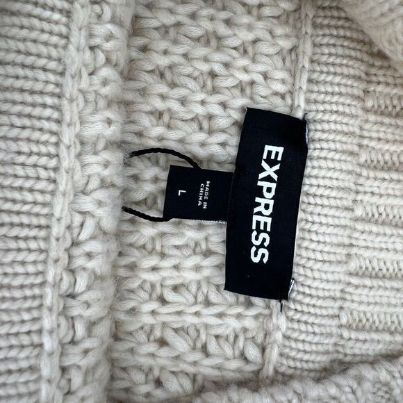 Express Chunky Knit Crop Turtleneck Sweater Size Large NWT - Picture 3 of 5